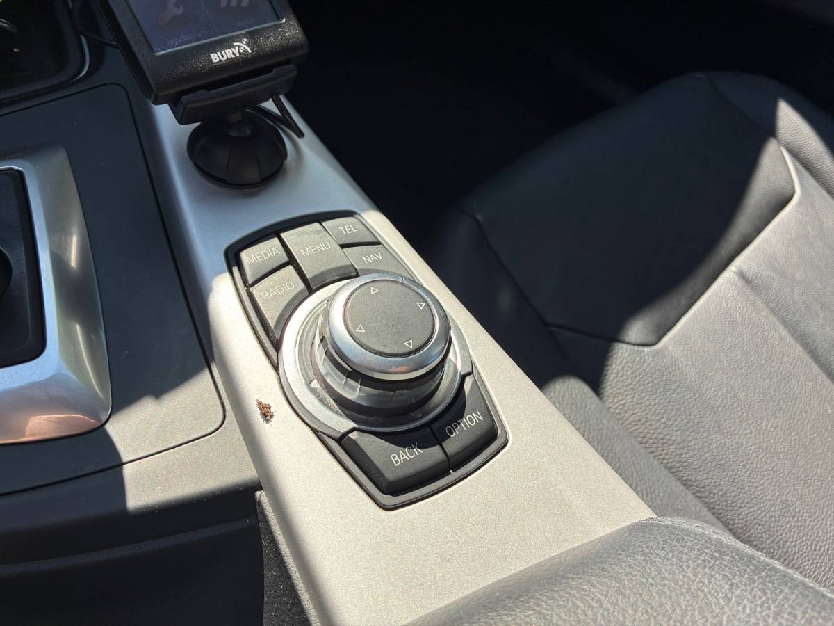 BMW 3 Serie BMW 3-serie 320d High Executive | ” 158.000 KM ” + Cruise + Airco + Navi Nu € 9.975,-!!!