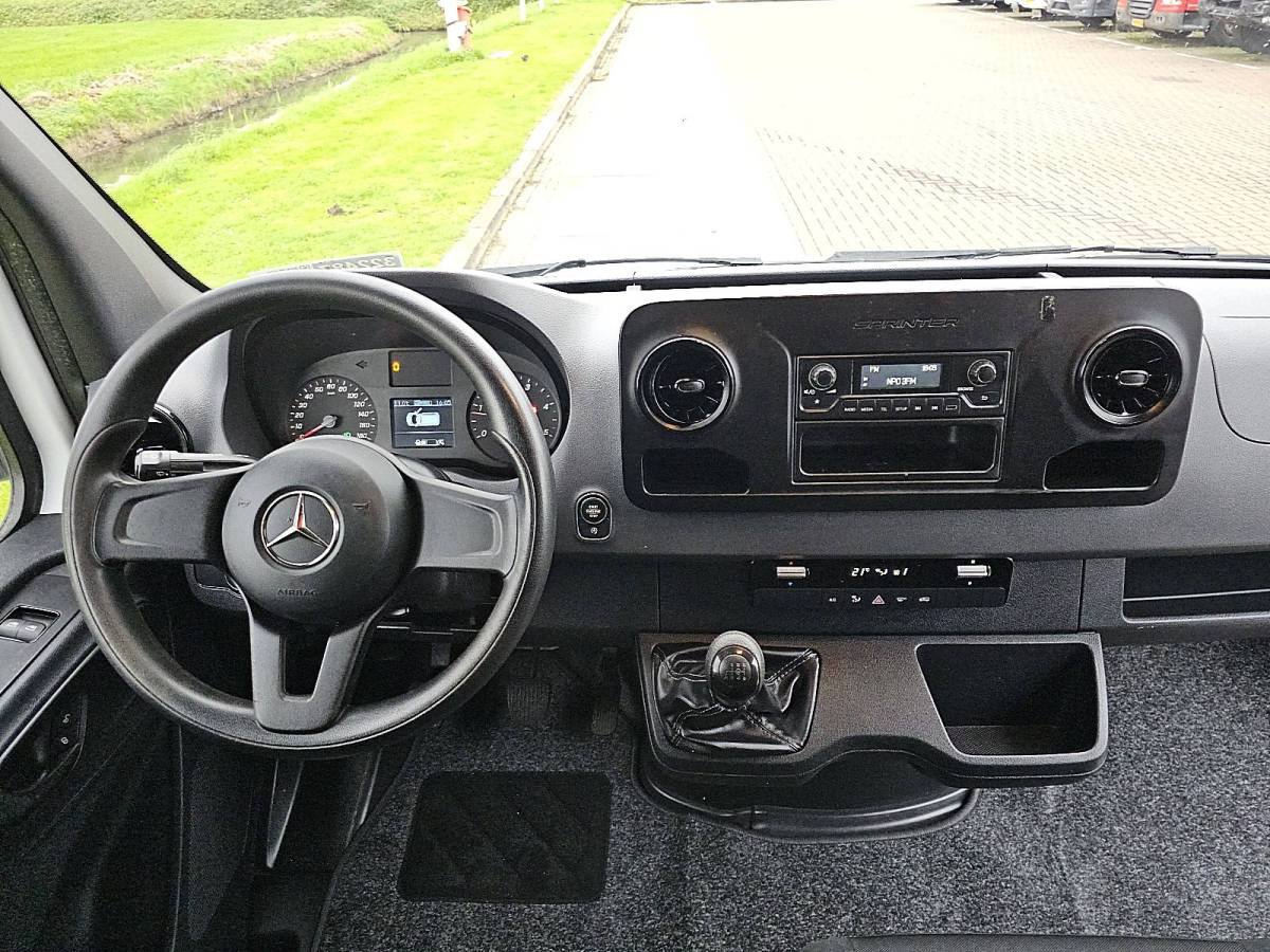 Mercedes-Benz Sprinter MERCEDES-BENZ SPRINTER 315 l2h2 rwd airco euro6