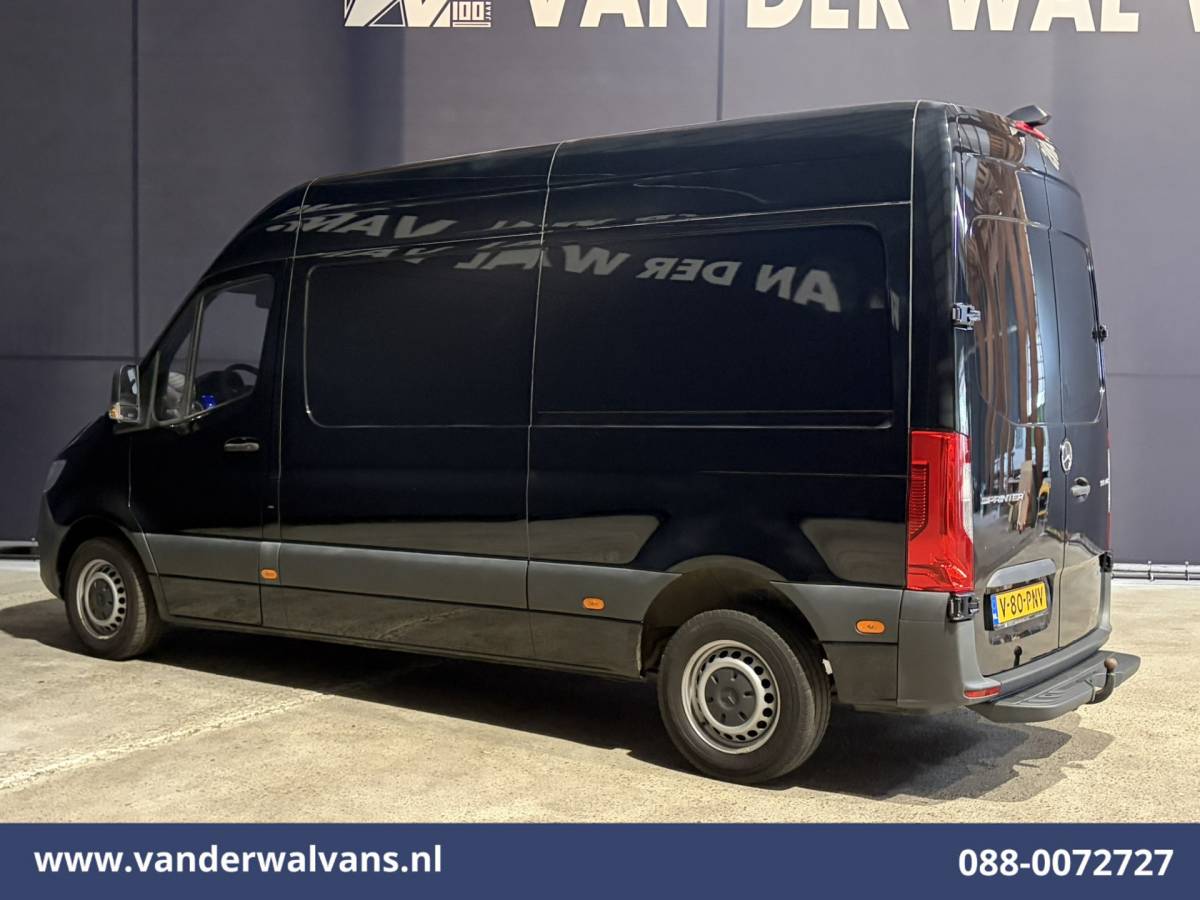 Mercedes-Benz Sprinter Mercedes-Benz Sprinter 314 CDI 143pk L2H2 Euro6 Airco | Camera | Apple Carplay | Trekhaak | Cruisecontrol Android Auto, Stoelverwarming, 270 Graden Achterdeuren, Parkeersensoren, Bijrijdersbank