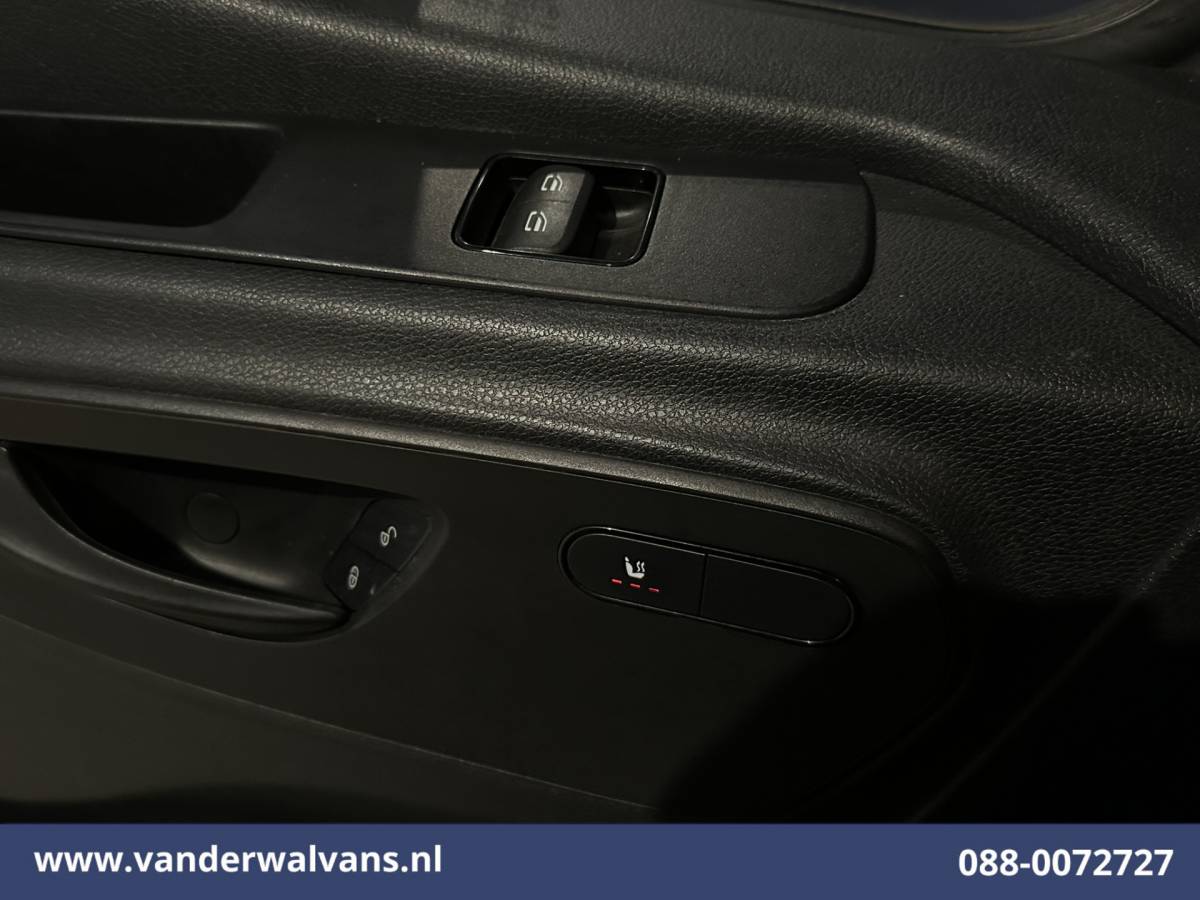 Mercedes-Benz Sprinter Mercedes-Benz Sprinter 314 CDI 143pk L2H2 Euro6 Airco | Camera | Apple Carplay | Trekhaak | Cruisecontrol Android Auto, Stoelverwarming, 270 Graden Achterdeuren, Parkeersensoren, Bijrijdersbank