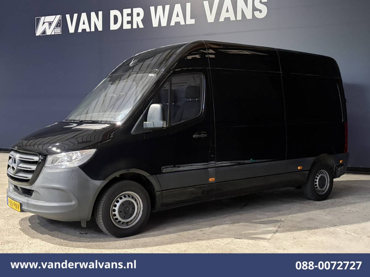 Mercedes-Benz Sprinter Mercedes-Benz Sprinter 314 CDI 143pk L2H2 Euro6 Airco | Camera | Apple Carplay | Trekhaak | Cruisecontrol Android Auto, Stoelverwarming, 270 Graden Achterdeuren, Parkeersensoren, Bijrijdersbank