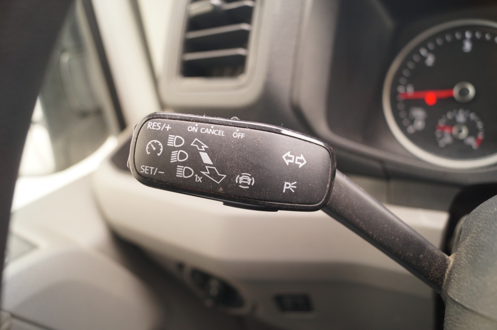 Volkswagen Crafter Volkswagen Crafter 35 2.0 TDI 177pk L3-H3 -NAVI-AIRCO-PDC-TREKHAAK-