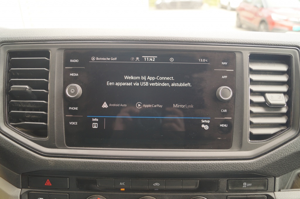 Volkswagen Crafter Volkswagen Crafter 35 2.0 TDI 177pk L3-H3 -NAVI-AIRCO-PDC-TREKHAAK-