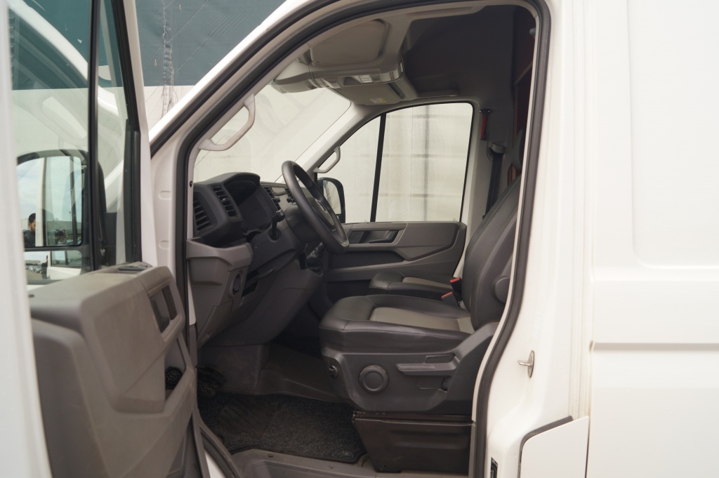 Volkswagen Crafter Volkswagen Crafter 35 2.0 TDI 177pk L3-H3 -NAVI-AIRCO-PDC-TREKHAAK-
