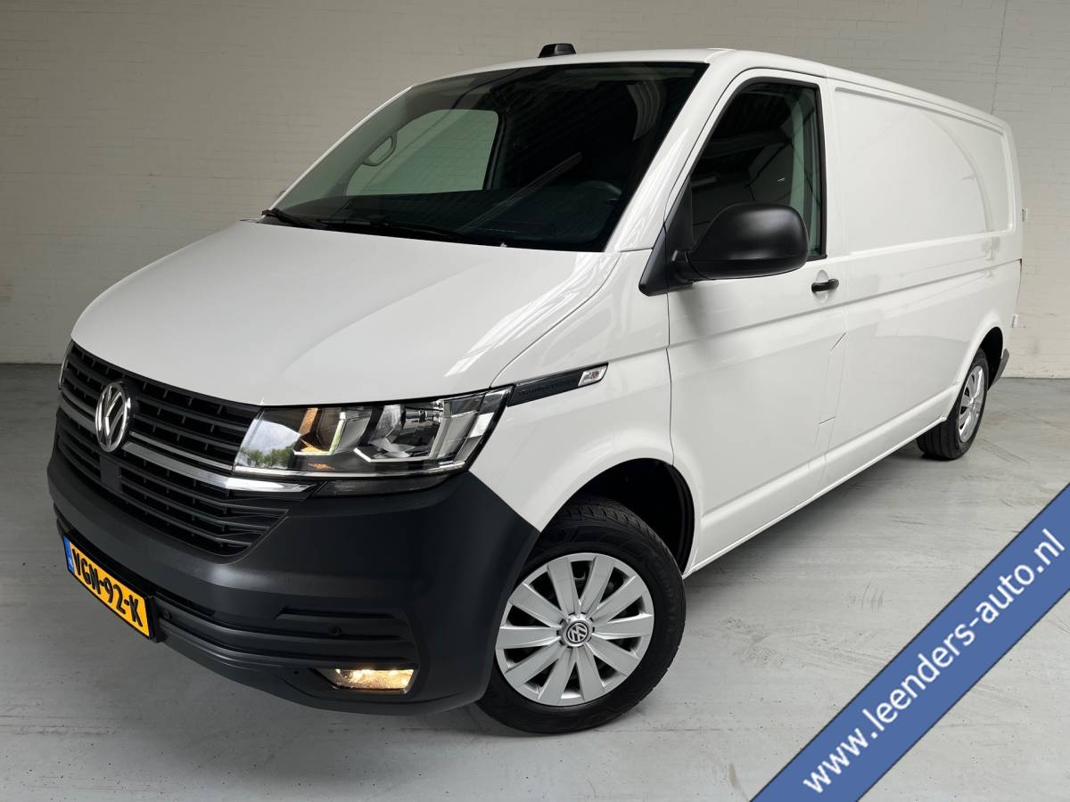 Volkswagen Transporter Volkswagen Transporter Automaat DSG Servicewagen 2.0 TDI 150pk L2H1 3Persoons Sortimo Inrichting, Airco, Navigatie, RIJKLAARPRIJS!