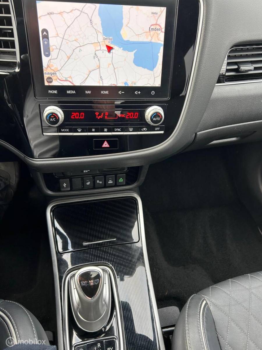 Mitsubishi Outlander Mitsubishi Outlander 2.4 PHEV Instyle Full opt. Trekhaak