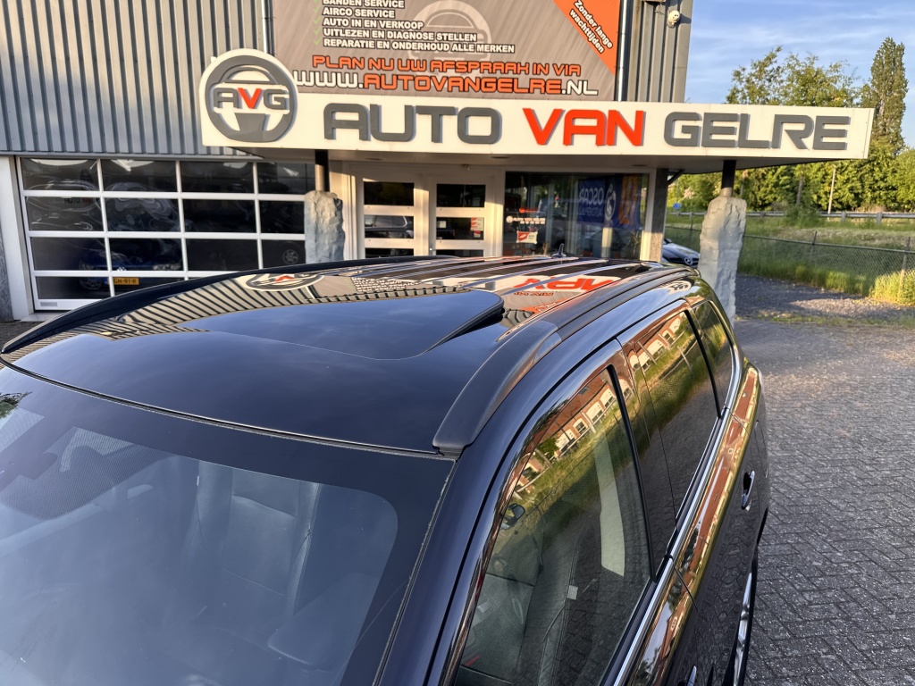 Mitsubishi Outlander Mitsubishi Outlander 2.0 PHEV Leder Panodak Xenon NL Auto NAP Luxe Uitv.