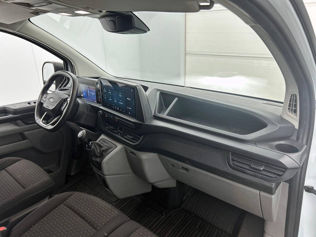 Ford Transit Custom Ford Transit Custom 280 2.0 TDCI L1H1 Trend  Navi Cruise Camera Parkeersensoren Trekhaak