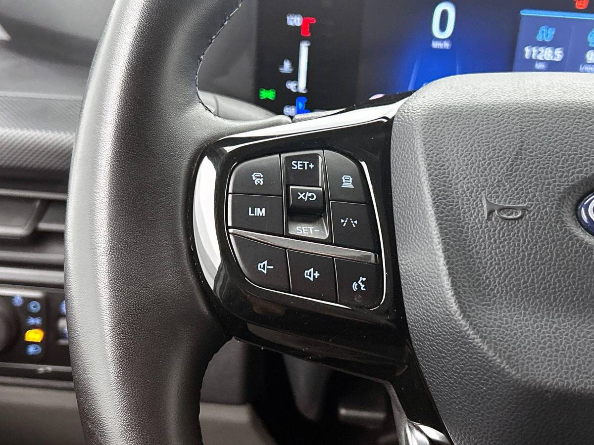 Ford Transit Custom Ford Transit Custom 280 2.0 TDCI L1H1 Trend  Navi Cruise Camera Parkeersensoren Trekhaak