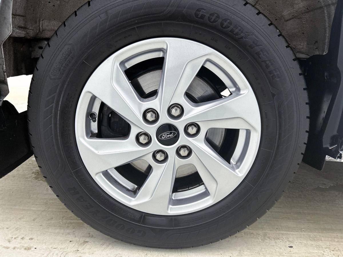 Ford Transit Custom Ford Transit Custom 280 2.0 TDCI L1H1 Trend  Navi Cruise Camera Parkeersensoren Trekhaak