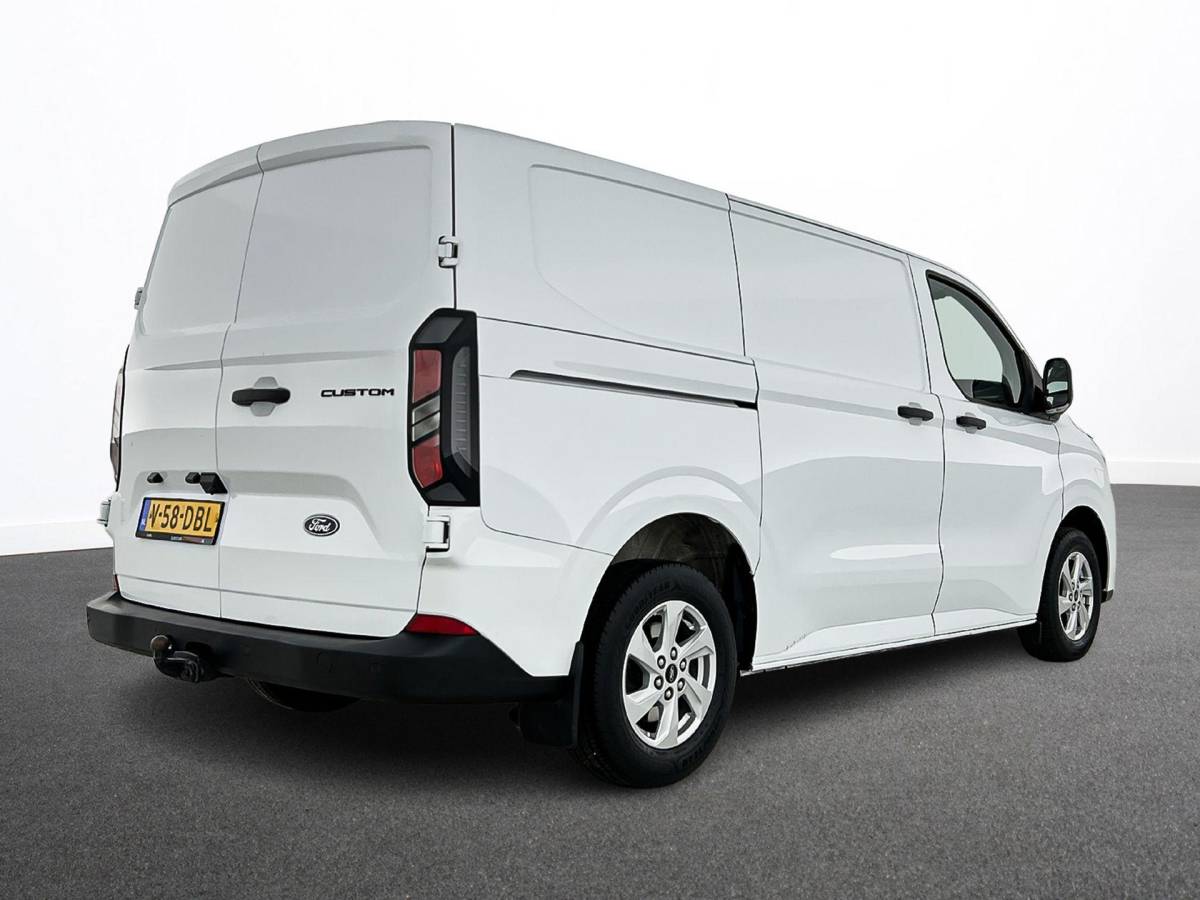 Ford Transit Custom Ford Transit Custom 280 2.0 TDCI L1H1 Trend  Navi Cruise Camera Parkeersensoren Trekhaak