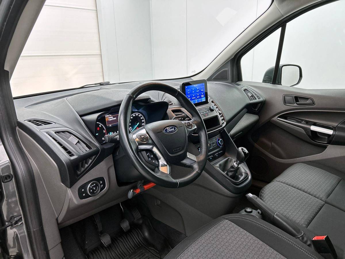 Ford Transit Connect Ford Transit Connect 1.5 EcoBlue L2 Trend 3-zits Airco Navigatie Parkeersensoren Camera Cruise Control LM Velgen