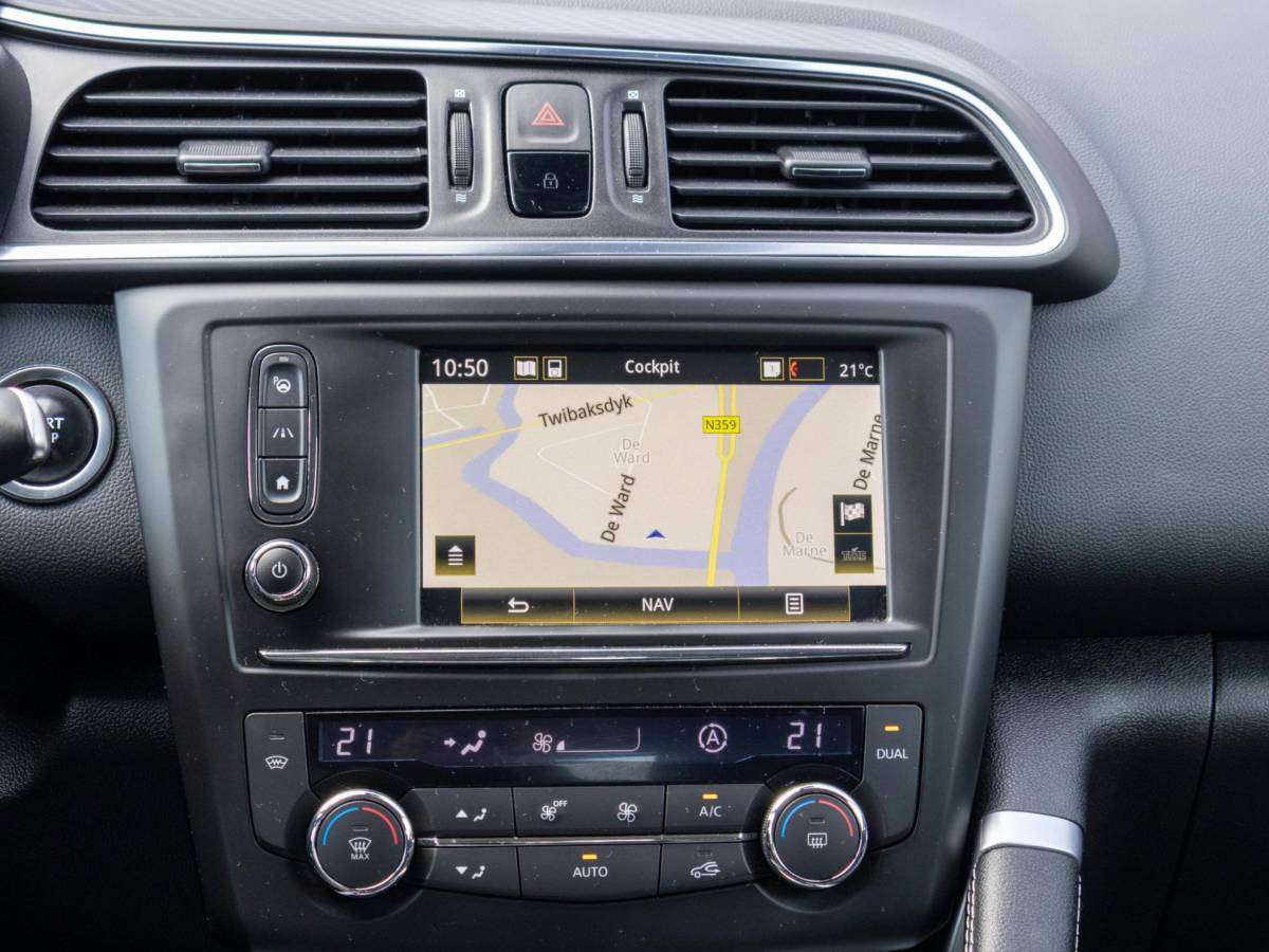 Renault Kadjar Renault Kadjar 1.2 TCe Intens Trekhaak Camera Navi