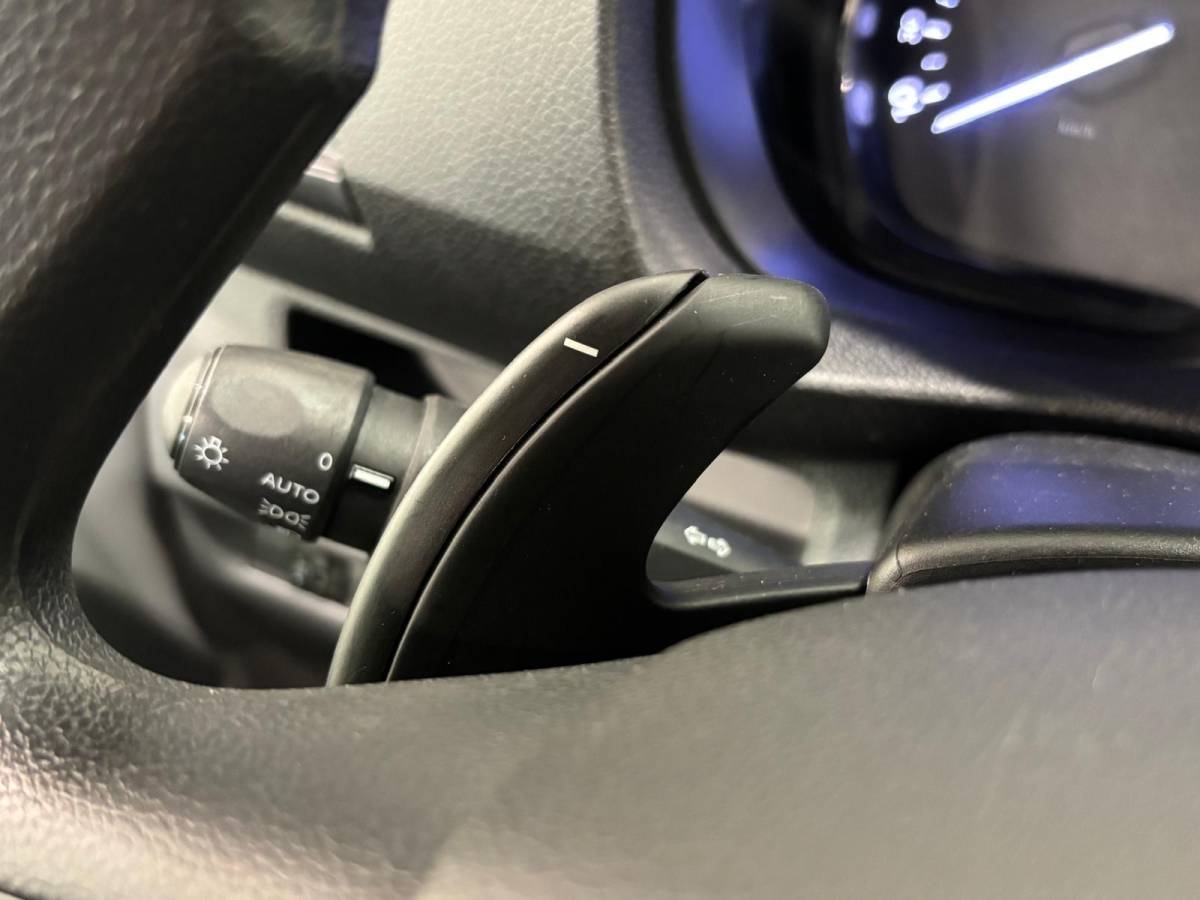 Opel Vivaro Opel Vivaro 2.0 CDTI L3H1 Edition Airco Navigatie Bluetooth Parkeersensoren 3-Zits Camera