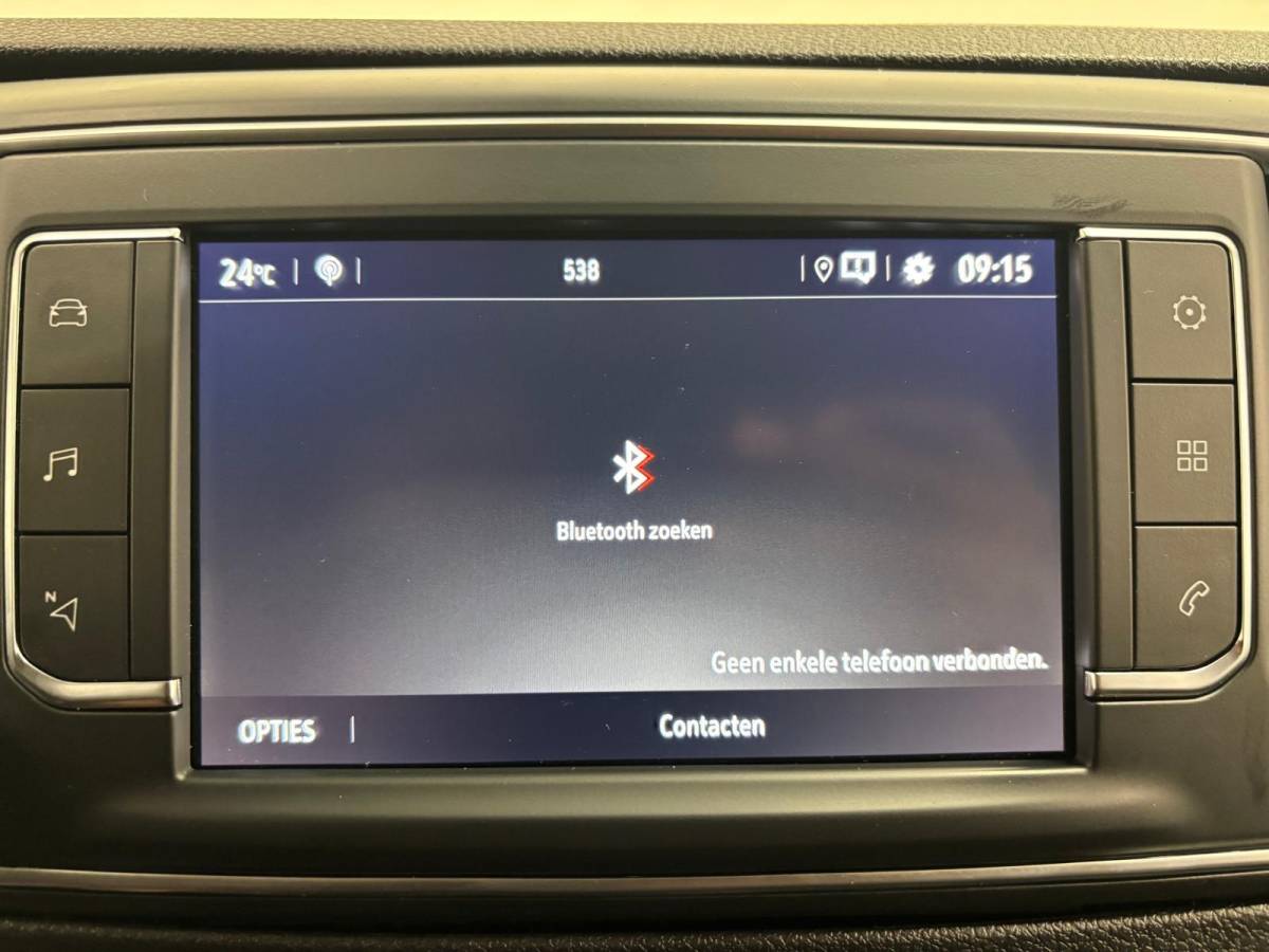 Opel Vivaro Opel Vivaro 2.0 CDTI L3H1 Edition Airco Navigatie Bluetooth Parkeersensoren 3-Zits Camera