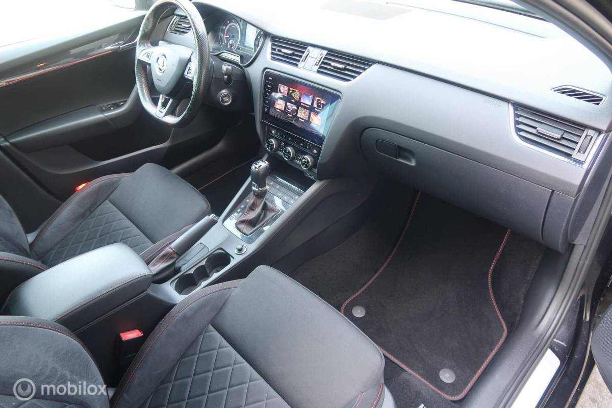 Škoda Octavia Skoda Octavia Combi 2.0 TSI RS 245 PANODAK,CANTON AUDIO,ACC