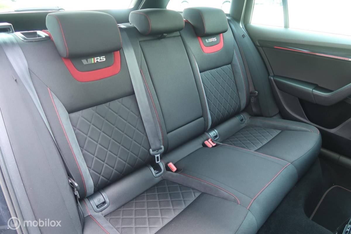 Škoda Octavia Skoda Octavia Combi 2.0 TSI RS 245 PANODAK,CANTON AUDIO,ACC