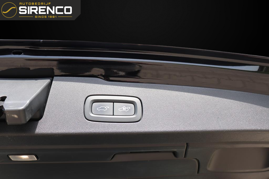 Volvo V60 Volvo V60 2.0 T6 Recharge AWD Inscription | leder comfort zetels | 341pk | stoel en stuur verwarming | trekhaak |