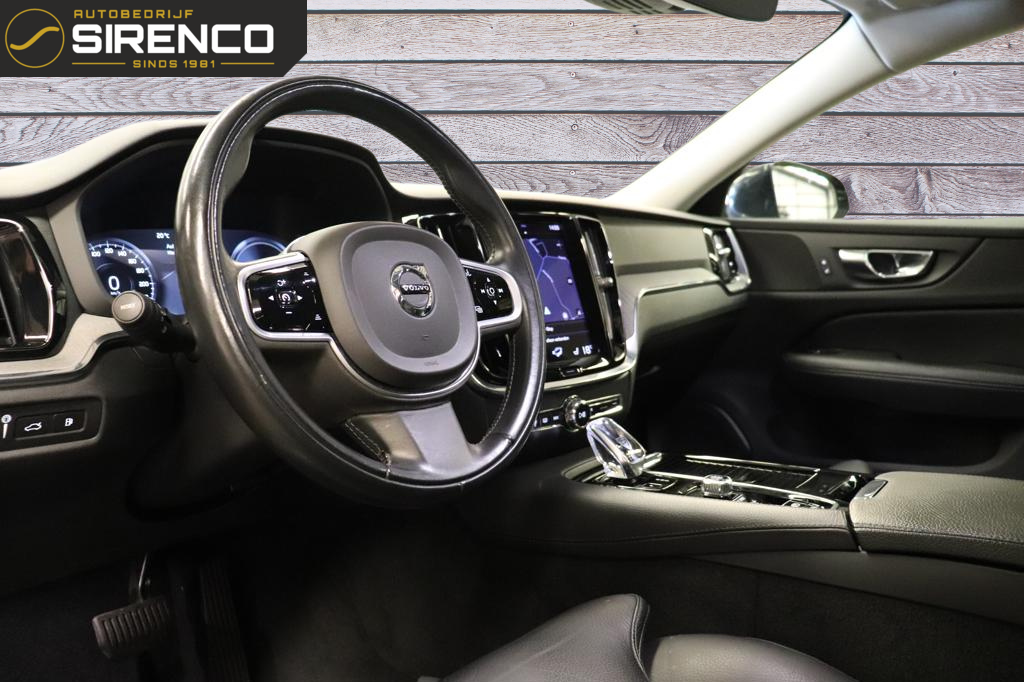 Volvo V60 Volvo V60 2.0 T6 Recharge AWD Inscription | leder comfort zetels | 341pk | stoel en stuur verwarming | trekhaak |
