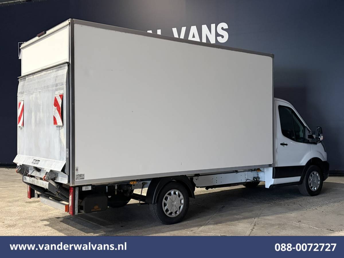 Ford Transit Ford Transit 2.0 TDCI 130pk Bakwagen Laadklep Euro6 Airco | Cruisecontrol | Verwarmde Voorruit | 1040 kg laadvermogen Bijrijdersbank