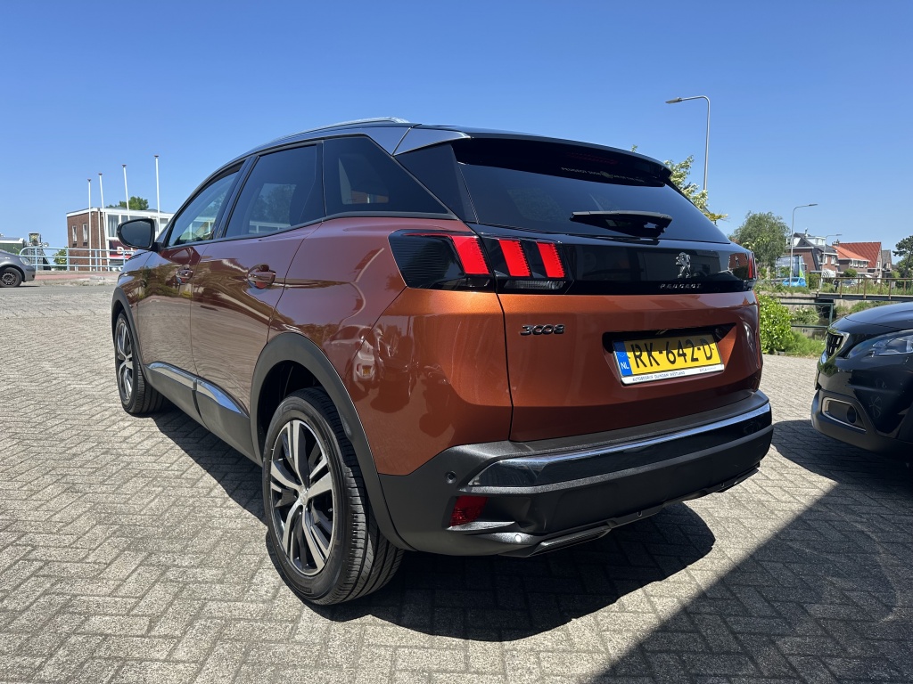 Peugeot 3008 Peugeot 3008 1.2 Allure | Leder | Stoelverwarming | Elektrische Stoelen |