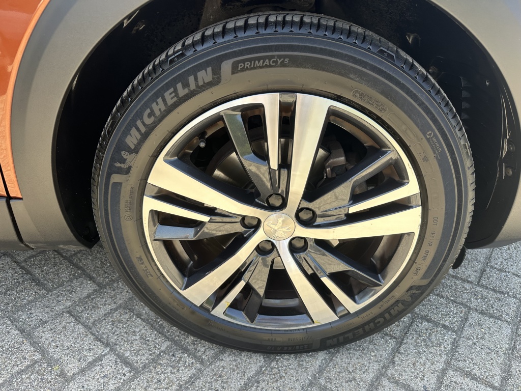 Peugeot 3008 Peugeot 3008 1.2 Allure | Leder | Stoelverwarming | Elektrische Stoelen |