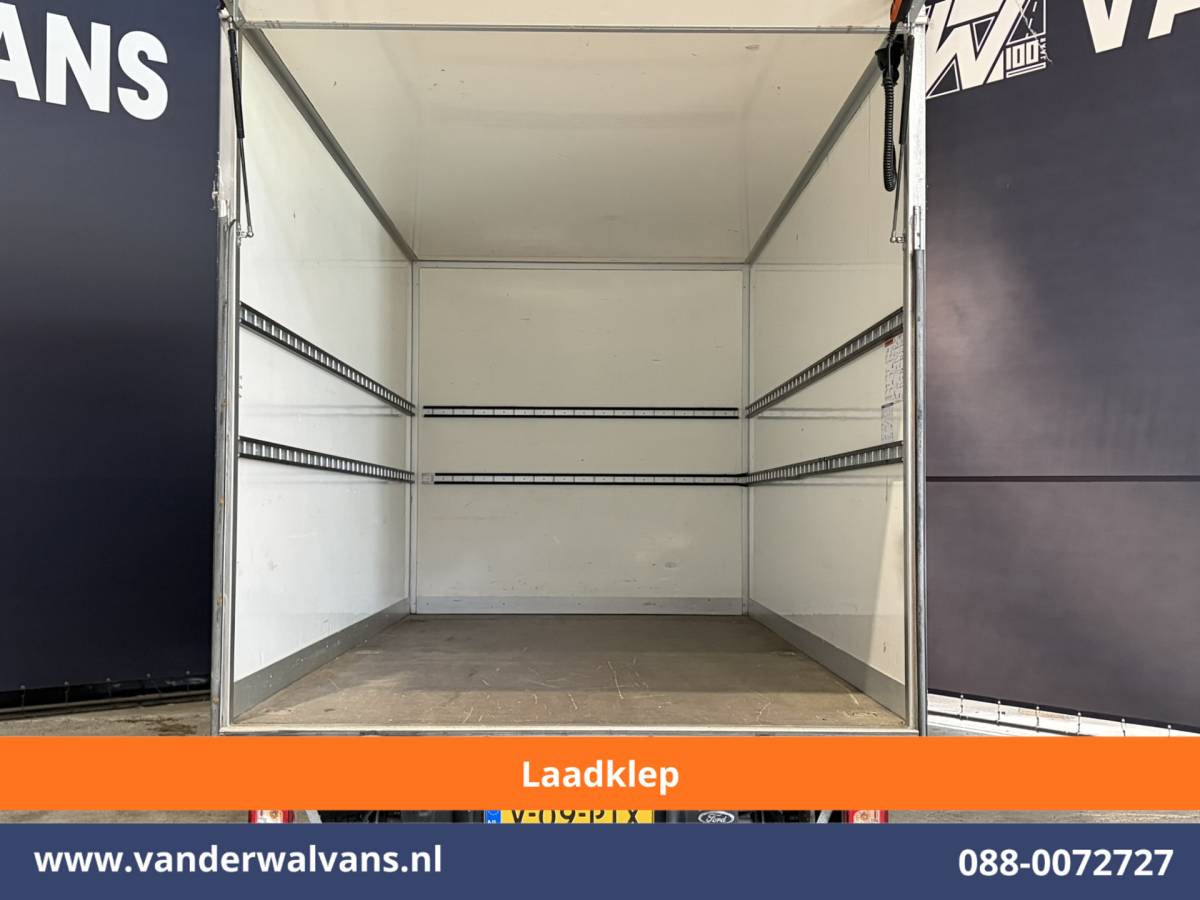 Ford Transit Ford Transit 2.0 TDCI 130pk Bakwagen Laadklep Euro6 Airco | 1040kg laadvermogen | Cruisecontrol | Verwarmde Voorruit Bijrijdersbank