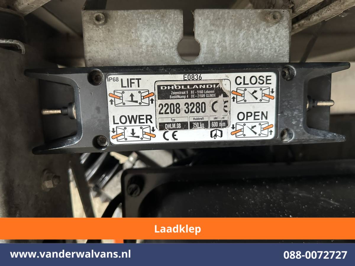 Ford Transit Ford Transit 2.0 TDCI 130pk Bakwagen Laadklep Euro6 Airco | 1040kg laadvermogen | Cruisecontrol | Verwarmde Voorruit Bijrijdersbank