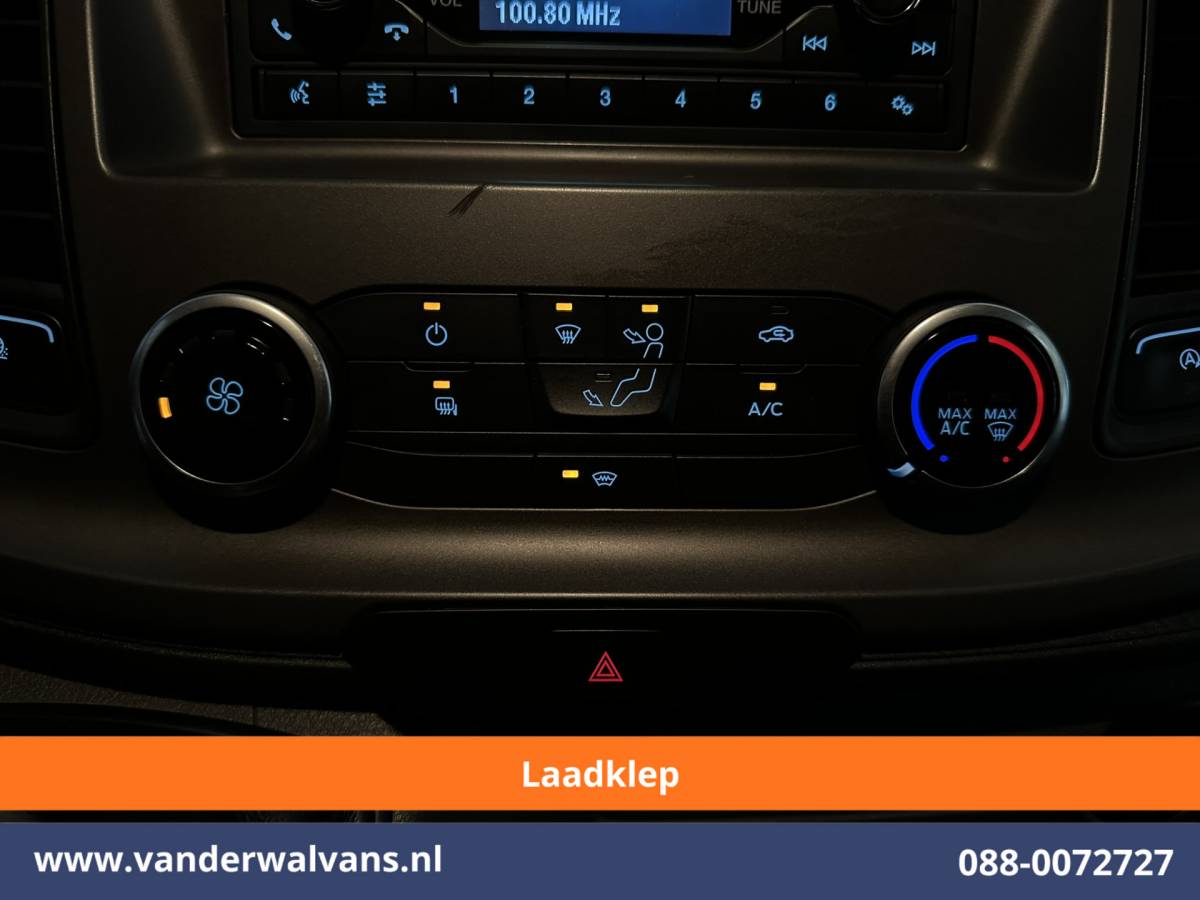 Ford Transit Ford Transit 2.0 TDCI 130pk Bakwagen Laadklep Euro6 Airco | 1040kg laadvermogen | Cruisecontrol | Verwarmde Voorruit Bijrijdersbank