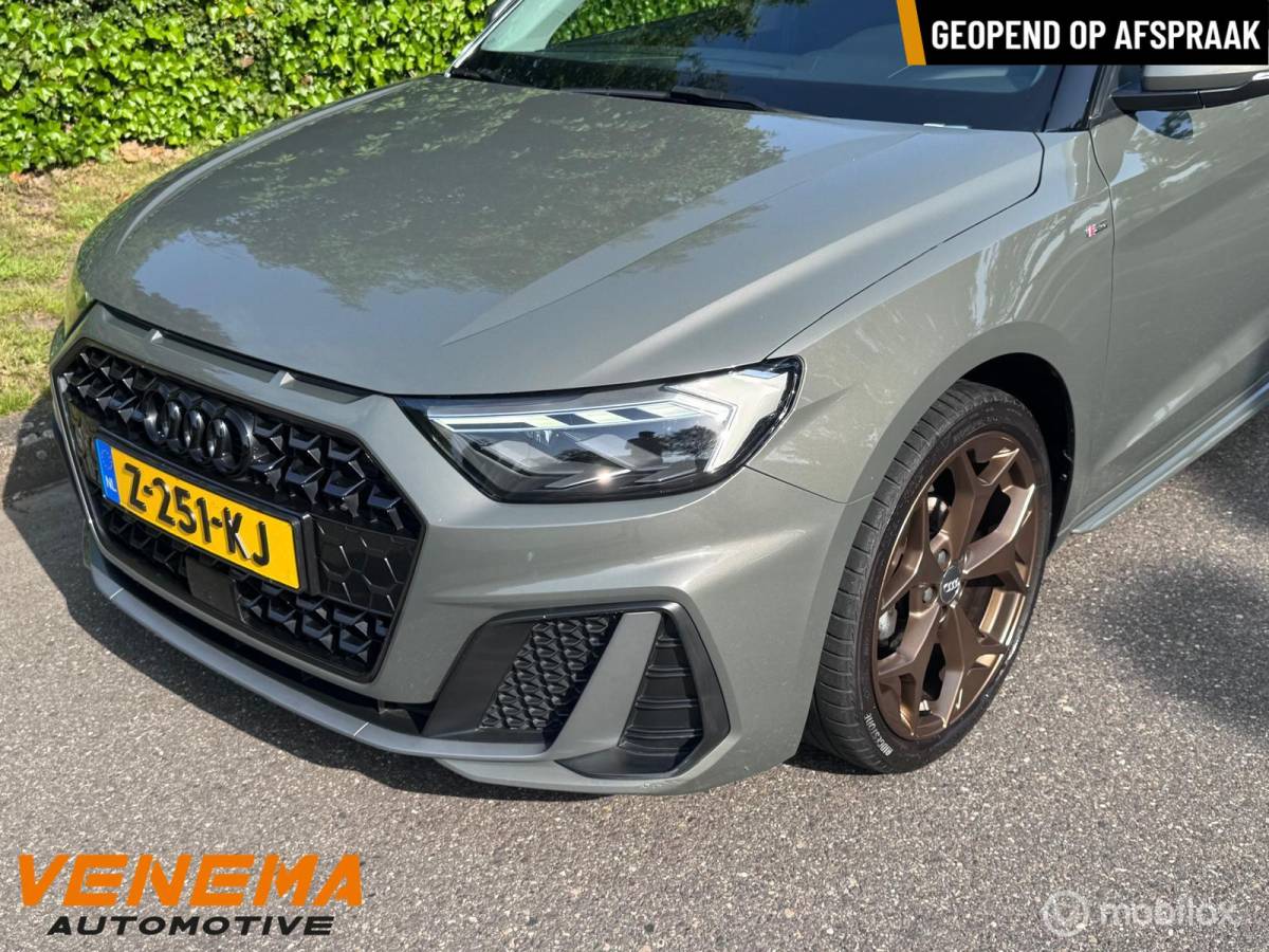 Audi A1 Sportback Audi A1 Sportback|S-Line|18″ Mat Bronze| LED| Virtual 49k km