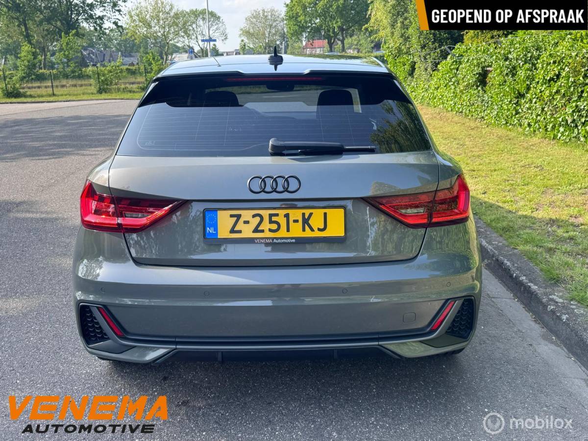 Audi A1 Sportback Audi A1 Sportback|S-Line|18″ Mat Bronze| LED| Virtual 49k km