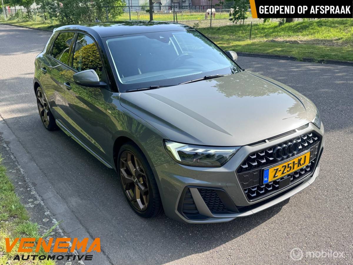 Audi A1 Sportback Audi A1 Sportback|S-Line|18″ Mat Bronze| LED| Virtual 49k km