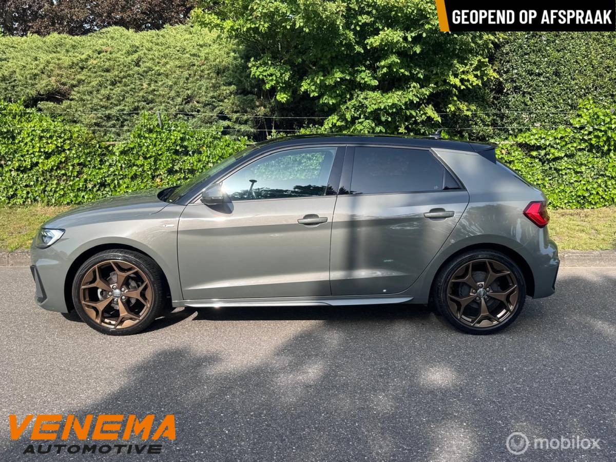 Audi A1 Sportback Audi A1 Sportback|S-Line|18″ Mat Bronze| LED| Virtual 49k km