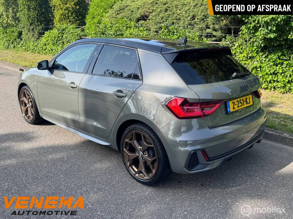 Audi A1 Sportback Audi A1 Sportback|S-Line|18″ Mat Bronze| LED| Virtual 49k km