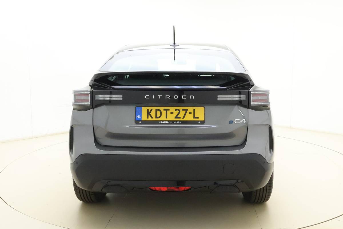 Citroën ë-C4 Citroen Ë-C4 You 136pk Standard range 50 kWh | Climate Control | Cruise Control | Apple Carplay/Android Auto | Metallic lak