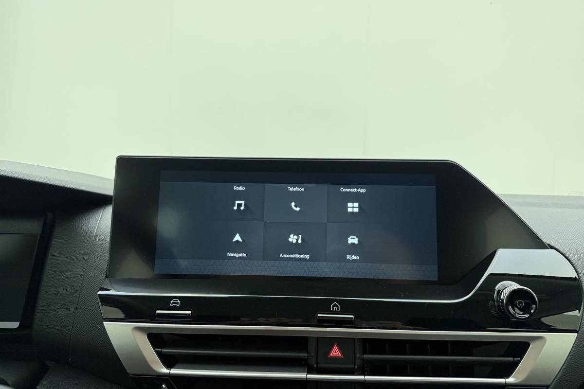 Citroën ë-C4 Citroen Ë-C4 You 136pk Standard range 50 kWh | Climate Control | Cruise Control | Apple Carplay/Android Auto | Metallic lak