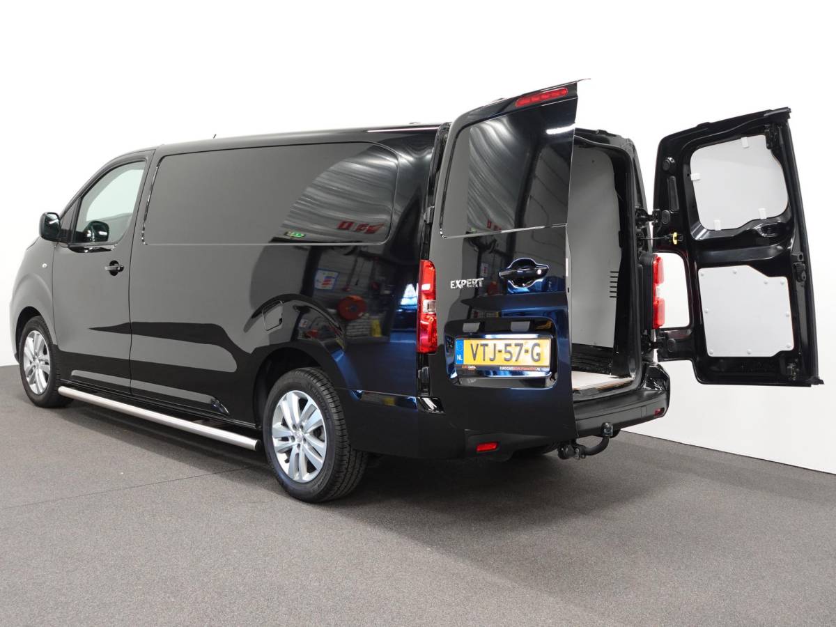 Peugeot Expert Peugeot Expert 2.0 BlueHDI 180PK Long Premium Automaat  Airco Carplay Navigatie Cruise control   3-zits