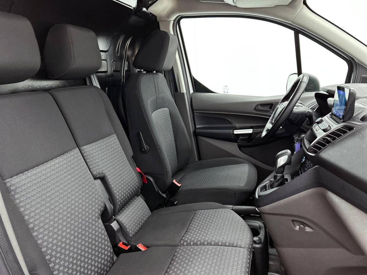 Ford Transit Connect Ford Transit Connect 1.5 EcoBlue Automaat L2 Trend Navigatie Airco Parkeersensoren Cruise Control 3Zits Camera DAB+ radio