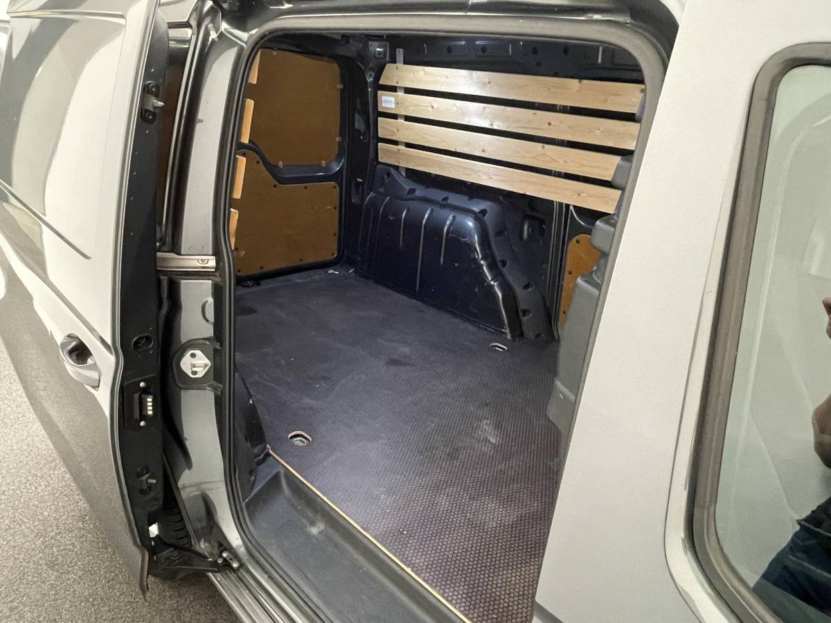 Volkswagen Caddy Volkswagen Caddy Cargo Maxi 2.0 TDI Style Automaat Airco Bluetooth Cruise Control  App-Connect