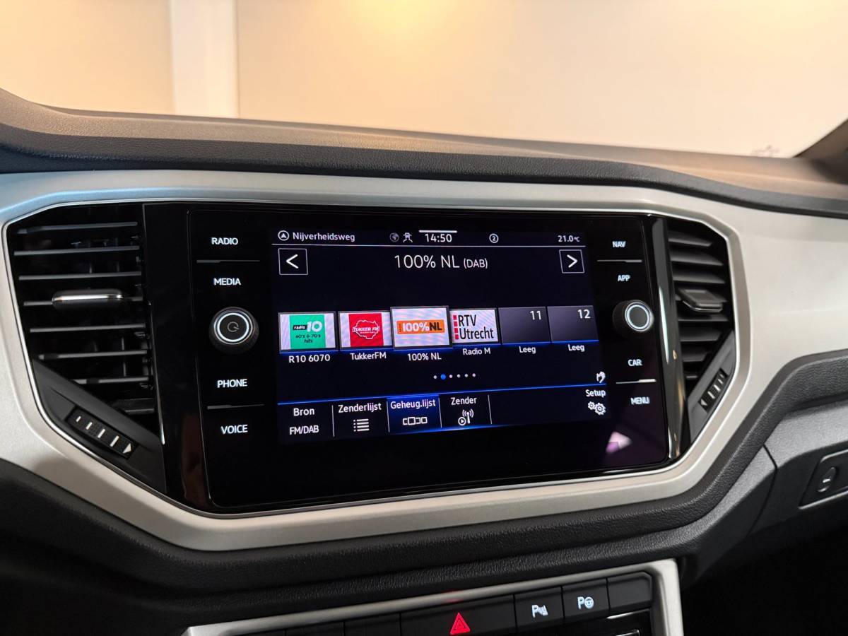 Volkswagen T-Roc Volkswagen T-Roc Cabrio 1.5 TSI Style *50.000Km!* Dealer OH|Carplay|Camera|Stoelverw.|Adapt.Cruise|DAB|IQ-Drive|NAP