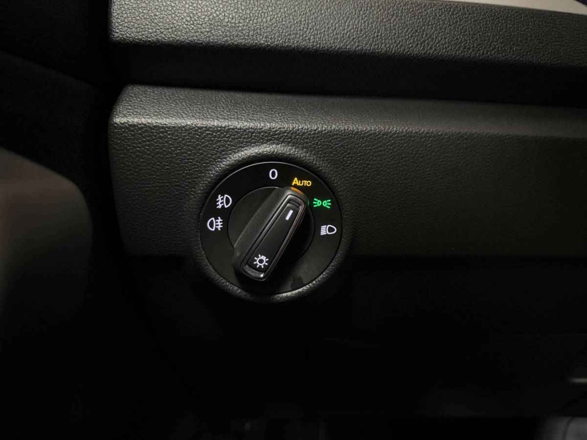Volkswagen T-Roc Volkswagen T-Roc Cabrio 1.5 TSI Style *50.000Km!* Dealer OH|Carplay|Camera|Stoelverw.|Adapt.Cruise|DAB|IQ-Drive|NAP