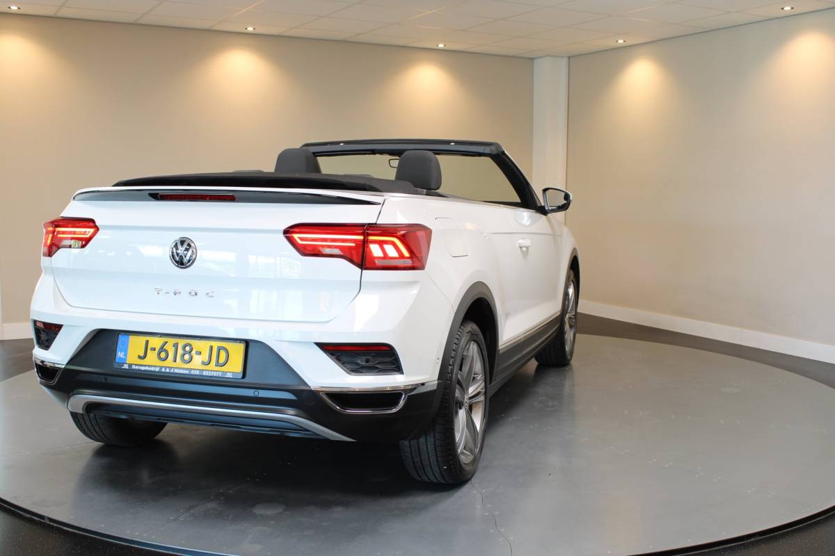 Volkswagen T-Roc Volkswagen T-Roc Cabrio 1.5 TSI Style *50.000Km!* Dealer OH|Carplay|Camera|Stoelverw.|Adapt.Cruise|DAB|IQ-Drive|NAP