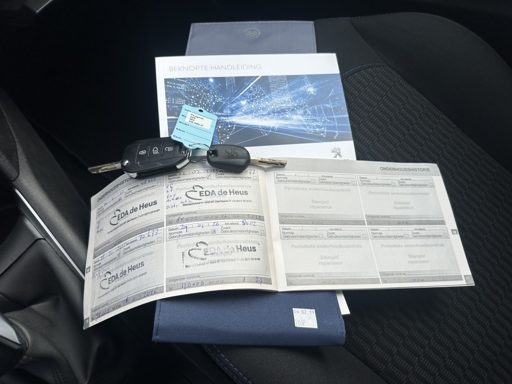 Peugeot 208 Peugeot 208 Peugeot 208 1.2 Signature | Distributieriem Vervangen |