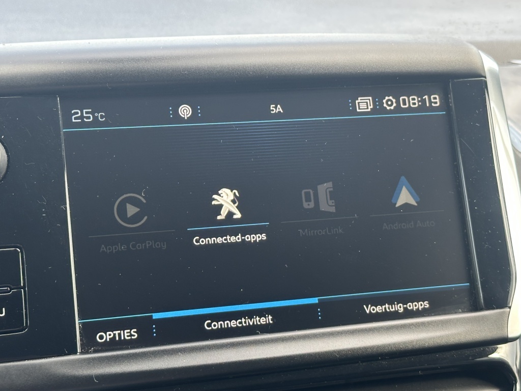Peugeot 208 Peugeot 208 Peugeot 208 1.2 Signature | Distributieriem Vervangen |