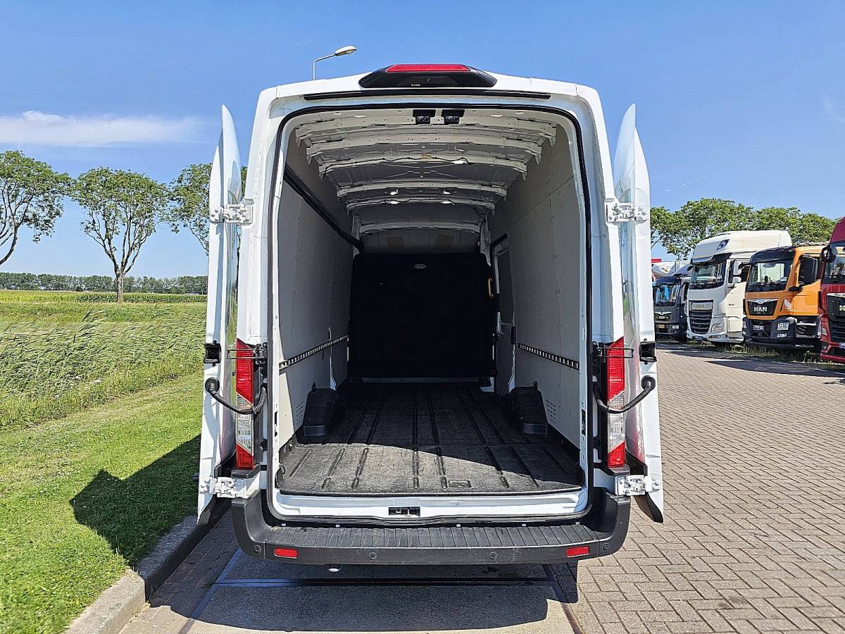 Ford Transit FORD TRANSIT 2.0 l4h3 euro6 ac!