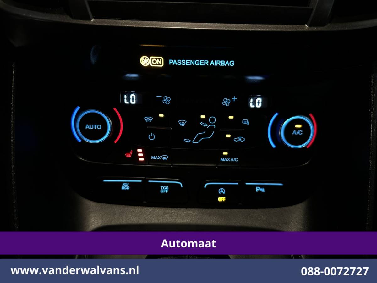 Ford Transit Connect Ford Transit Connect 1.5 EcoBlue 120pk Automaat L2H1 Euro6 Airco | 2x Zijdeur | 3-Zits | Camera | Navigatie | Cruisecontrol Apple Carplay, Android Auto, Stoelverwarming, Verwarmde voorruit, Parkeersensoren, Bijrijdersbank