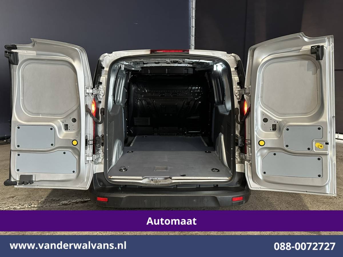 Ford Transit Connect Ford Transit Connect 1.5 EcoBlue 120pk Automaat L2H1 Euro6 Airco | 2x Zijdeur | 3-Zits | Camera | Navigatie | Cruisecontrol Apple Carplay, Android Auto, Stoelverwarming, Verwarmde voorruit, Parkeersensoren, Bijrijdersbank
