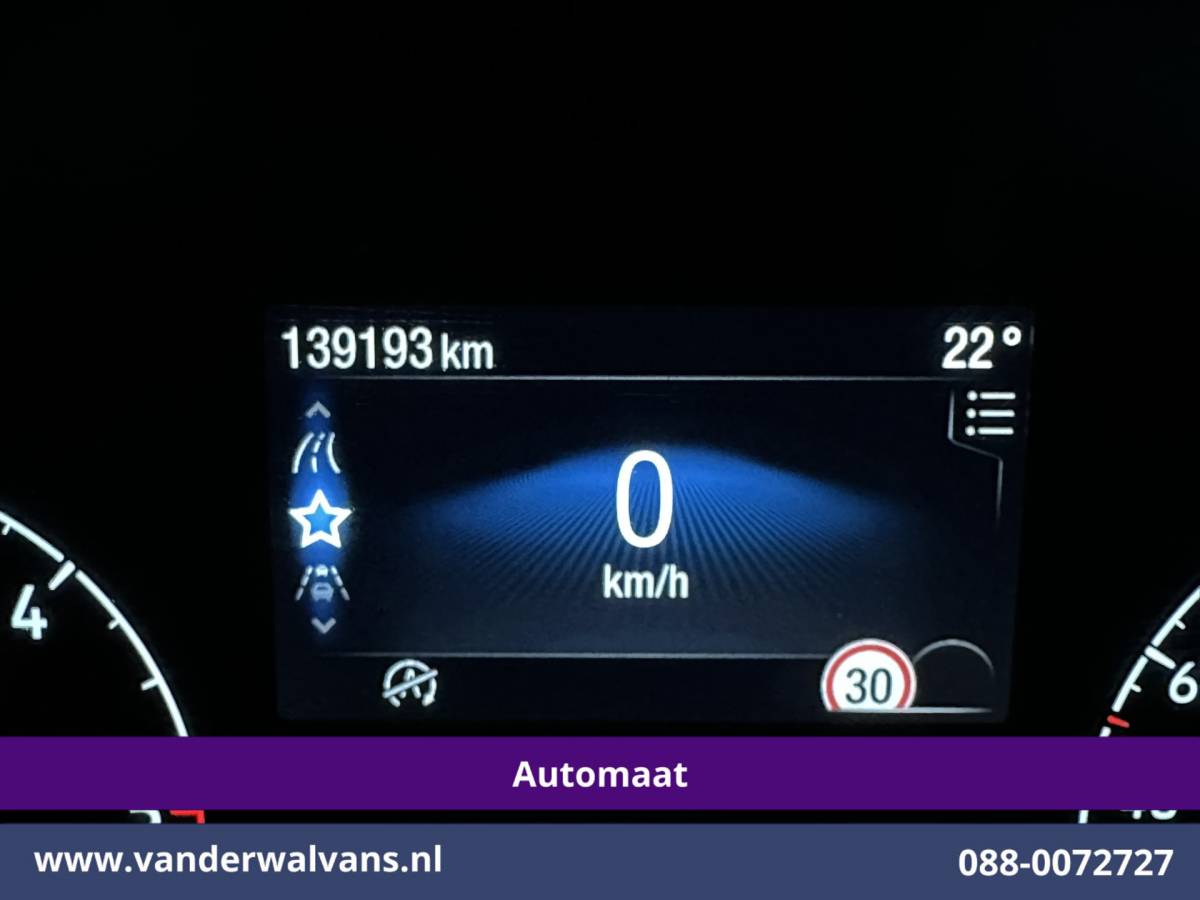 Ford Transit Connect Ford Transit Connect 1.5 EcoBlue 120pk Automaat L2H1 Euro6 Airco | 2x Zijdeur | 3-Zits | Camera | Navigatie | Cruisecontrol Apple Carplay, Android Auto, Stoelverwarming, Verwarmde voorruit, Parkeersensoren, Bijrijdersbank