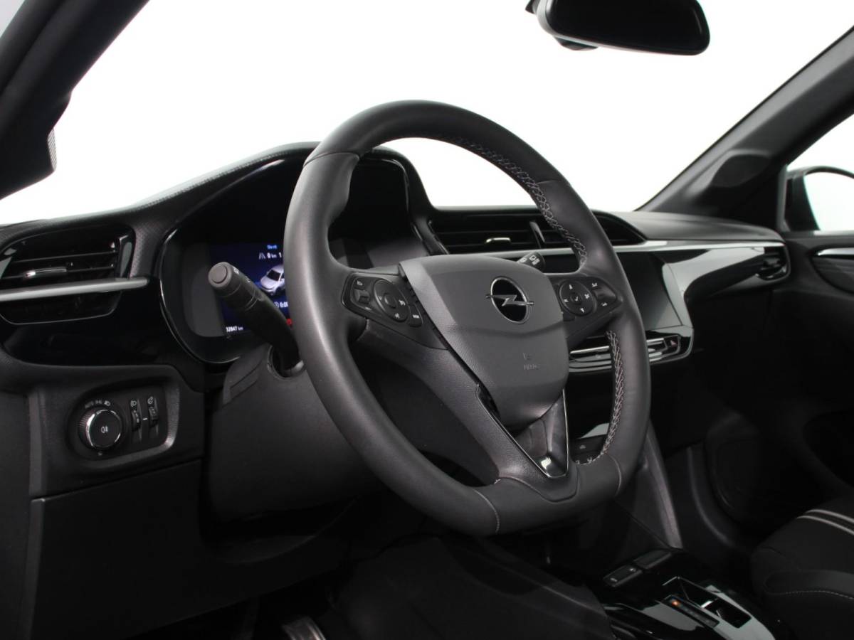 Opel Corsa Opel Corsa 1.2 Turbo 100pk Automaat GS DEMO! Navigatie Apple Carplay/Android Auto Digitale Cockpit Camera Parkeer sensoren Airco Lichtmetalen velgen