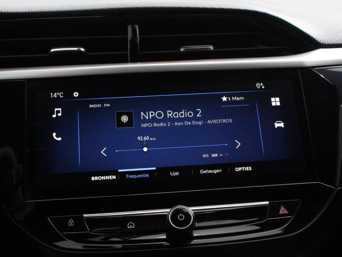 Opel Corsa Opel Corsa 1.2 Turbo 100pk Automaat GS DEMO! Navigatie Apple Carplay/Android Auto Digitale Cockpit Camera Parkeer sensoren Airco Lichtmetalen velgen